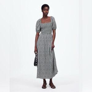 Madewell Smocked Puff-Sleeve Midi Dress in Floral size 0 NWT